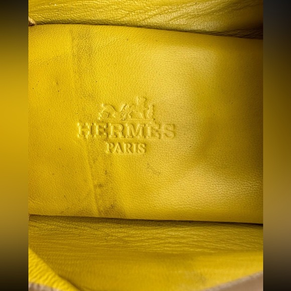 AUTH. HERMES Goatskin Womens Paris Loafers size 39 in Beige Nude - Picture 6 of 9